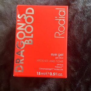 Rodial dragons blood eye gel